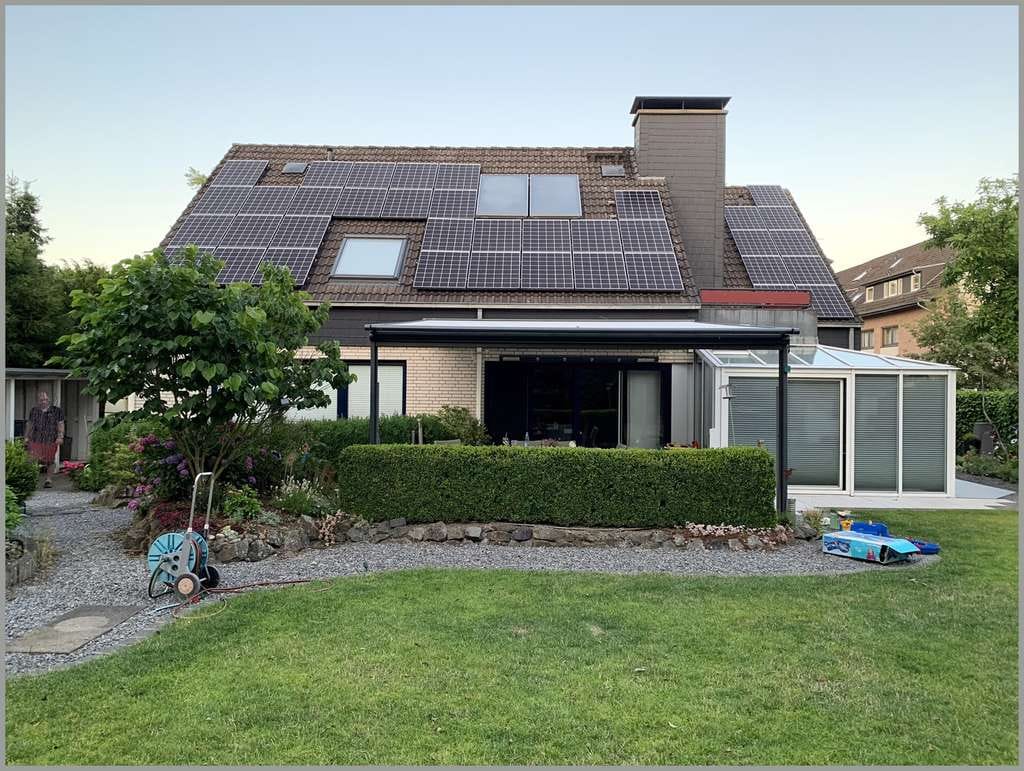 Immobilie in Bad Rothenfelde - Großzügiges, laufend modernisiertes Einfamilienhaus 
(ELW möglich)
in ruhiger, recht zentraler Lag - Bild 1