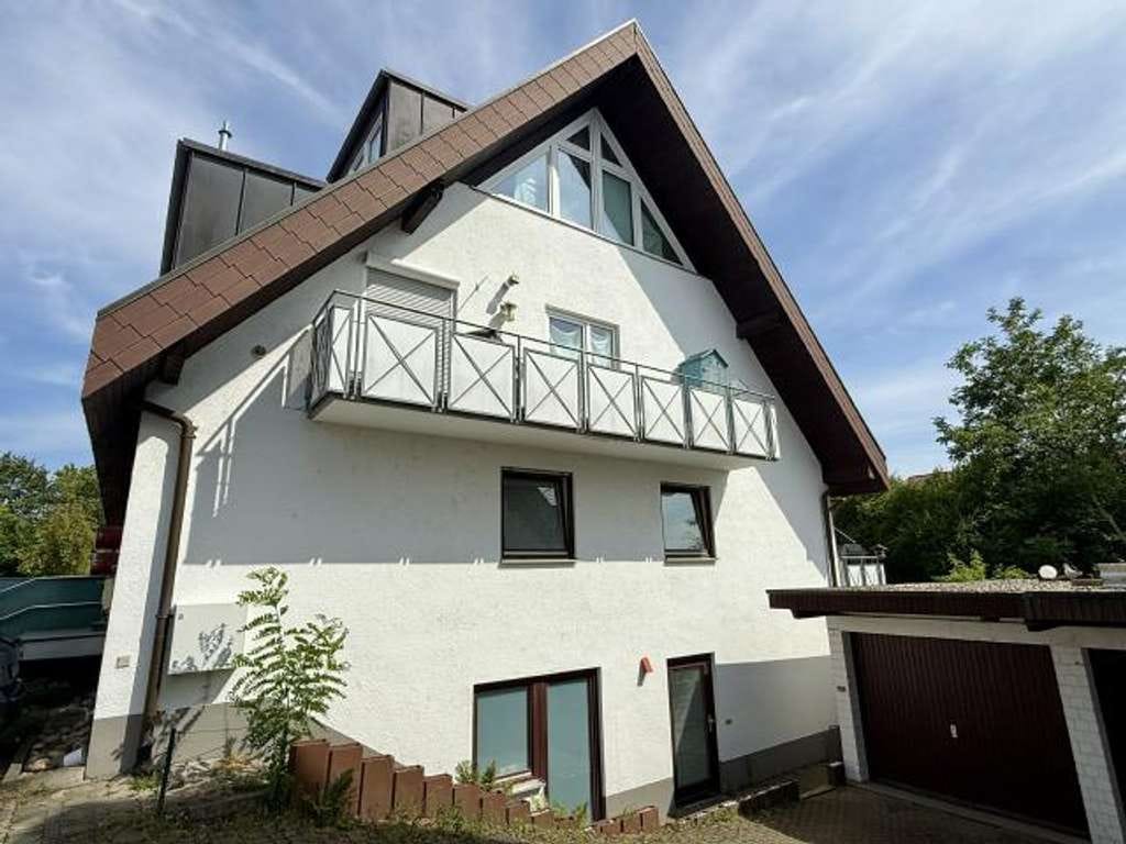 Immobilie in Gundelfingen - Gundelfingen - Zwei Wohneinheiten mit tollem Garten, Garage u. Stellpatz auf Erbpachtgrundstück - Bild 0