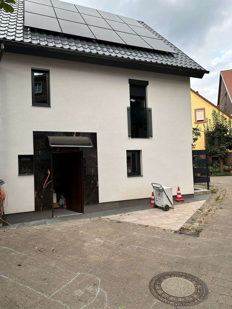 Immobilie in Mudau - Neuwertiges Mehrgenerationenhaus zum Verkauf - Bild 1