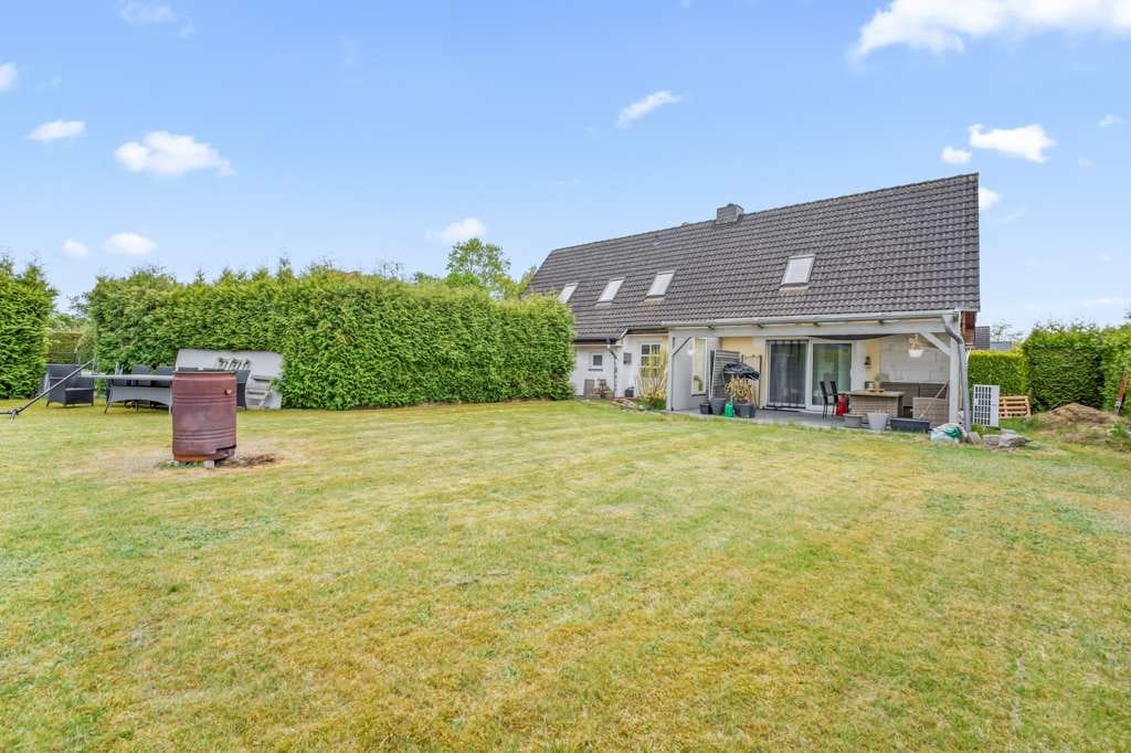 Immobilie in Bornhöved - Einfamilienhaus mit Wärmepumpe und PV in 24619 Bornhöved - Bild 0