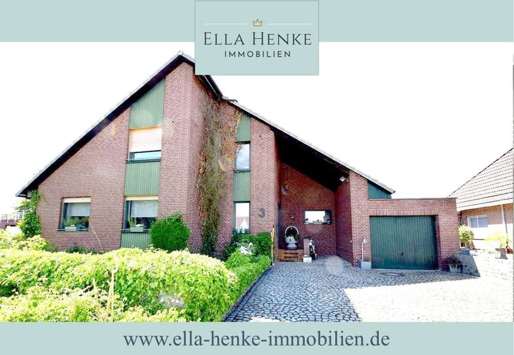 Immobilie in Rühen - Großes Architektenhaus mit schönem Garten... - Bild 0