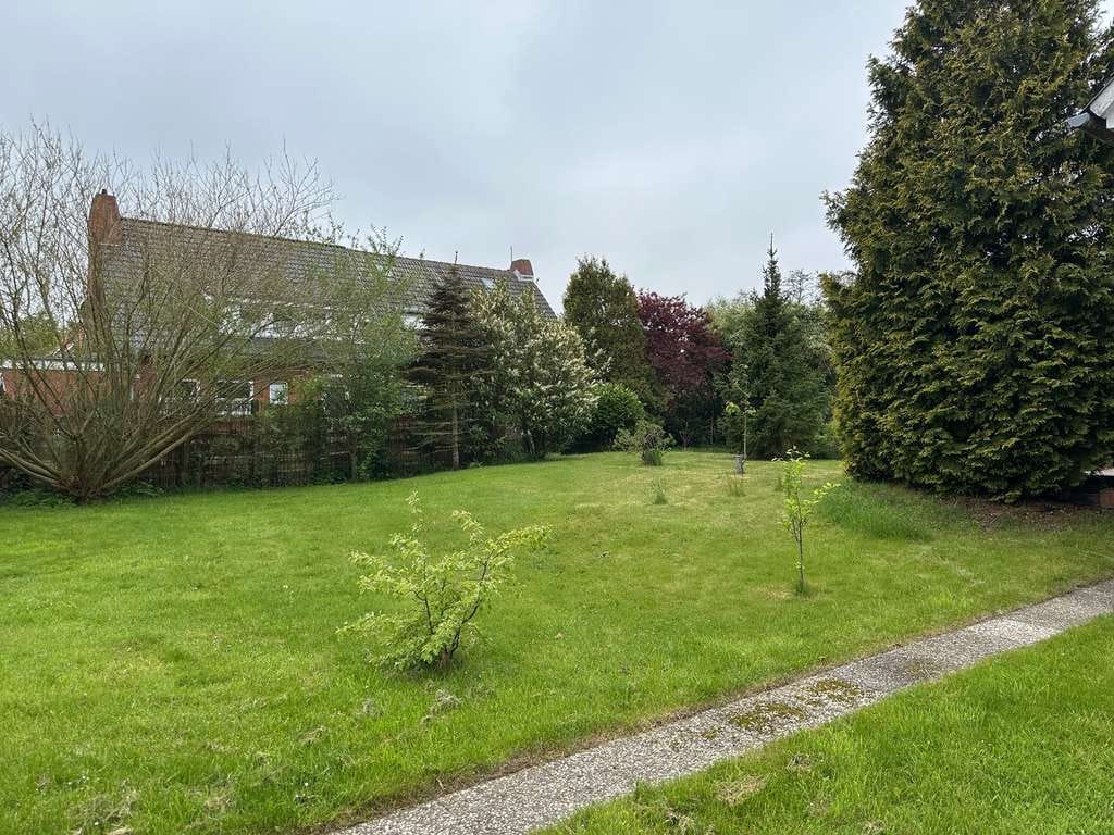 Immobilie in Langeoog - Interessantes freistehendes Einfamilienhaus mit zwei Wohnungen und einem Nebengebäude - Bild 4