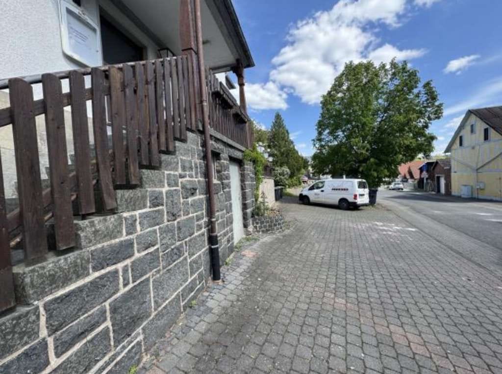 Immobilie in Herborn - Charmantes Wohn- und Geschäftshaus mit Potenzial in Herborn-Seelbach - Bild 2