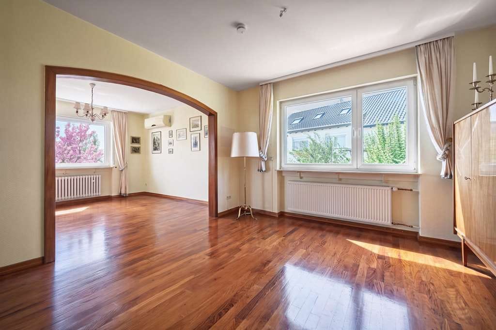 Immobilie in Ober-Olm - Freiraum pur! - Wohnen wie im großen Bungalow plus 3-Zimmer-Einliegerbereich und grandiosem Garten - Bild 4