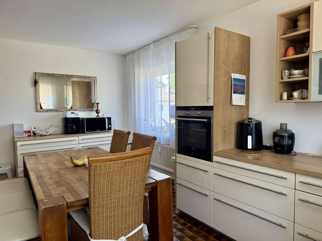 Immobilie in Kottgeisering - Helle 3,5 Zimmer Familien-Wohnung mit großem Balkon in modernisiertem Haus! - Bild 3