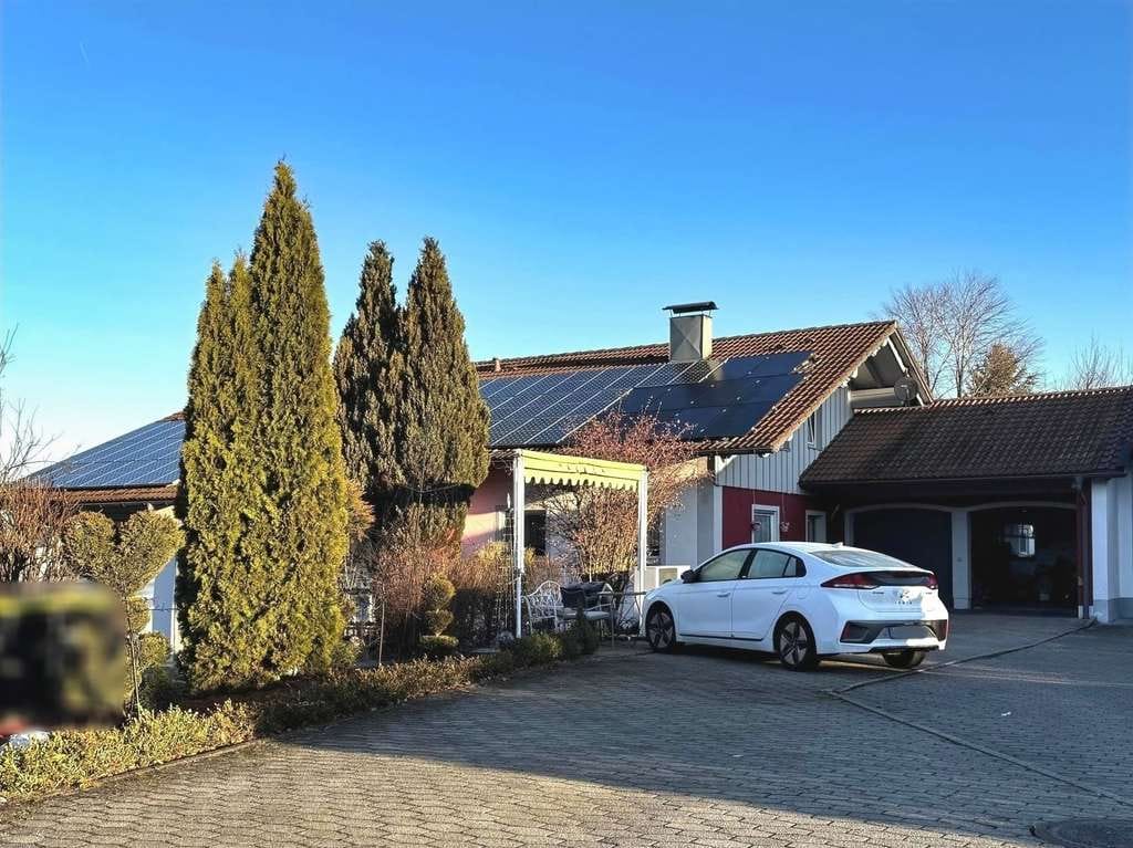 Immobilie in Argenbühl - Großzügige moderne Erdgeschosswohnung in attraktiver Randlage im Ortsteil Eisenharz in Argenbühl - Bild 0