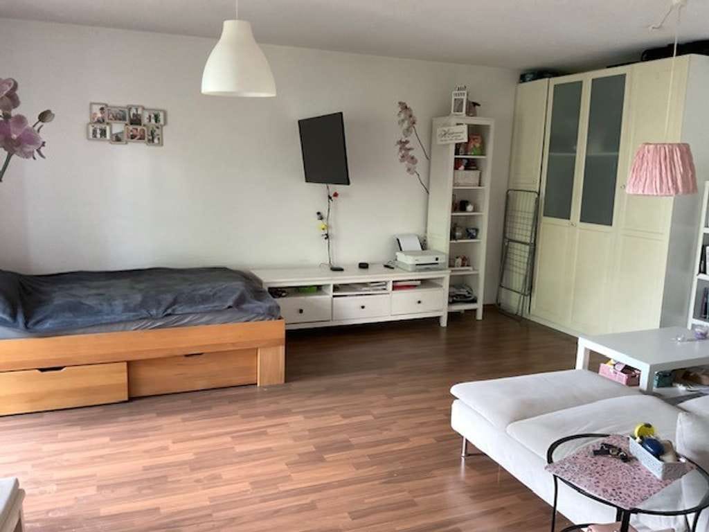 Immobilie in Poing - Schönes ruhiges  1-Zimmer-Appartment nähe München - Bild 2