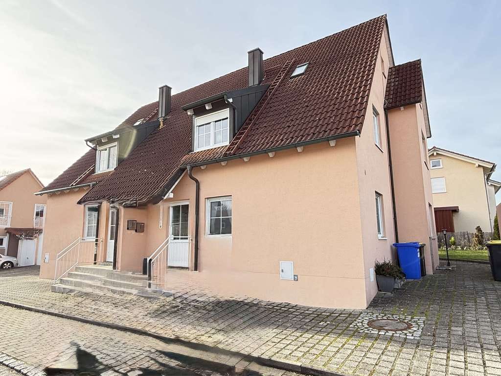 Immobilie in Burgheim - Doppelhaushälfte in Burgheim bei Neuburg -solide Kapitalanlage mit 2 Einheiten - Bild 2