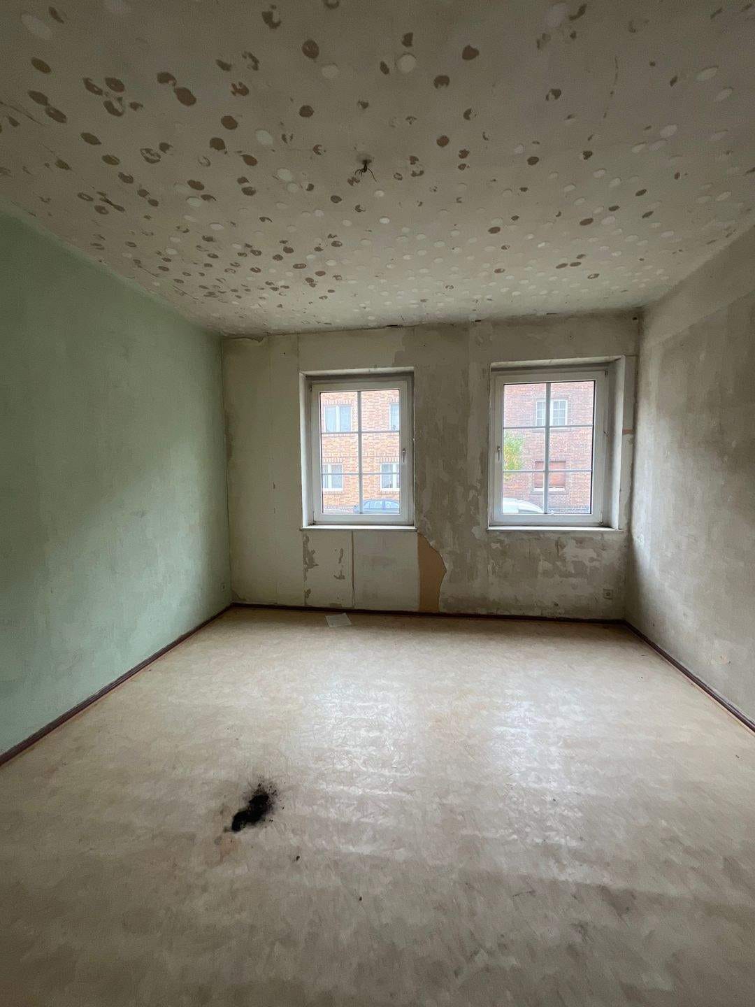 Immobilie in Bitterfeld-Wolfen - Charmantes Mehrfamilien-Reihenhaus zur Renovierung in Bitterfeld-Wolfen - Bild 4