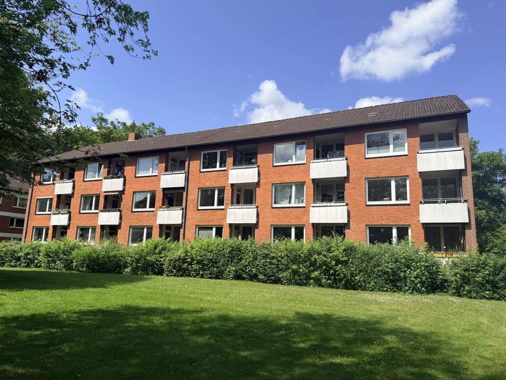 Immobilie in Molfsee - 2-Zimmer-Eigentumswohnung mit Balkon zur Kapitalanlage in Kiel-Hassee - Bild 0