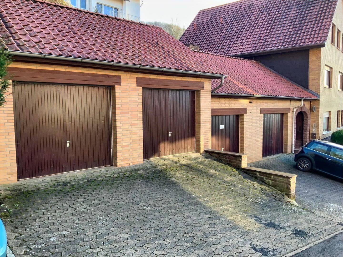 Immobilie in Bovenden - Großzügiges Zweifamilienhaus in Randlage! - Bild 1