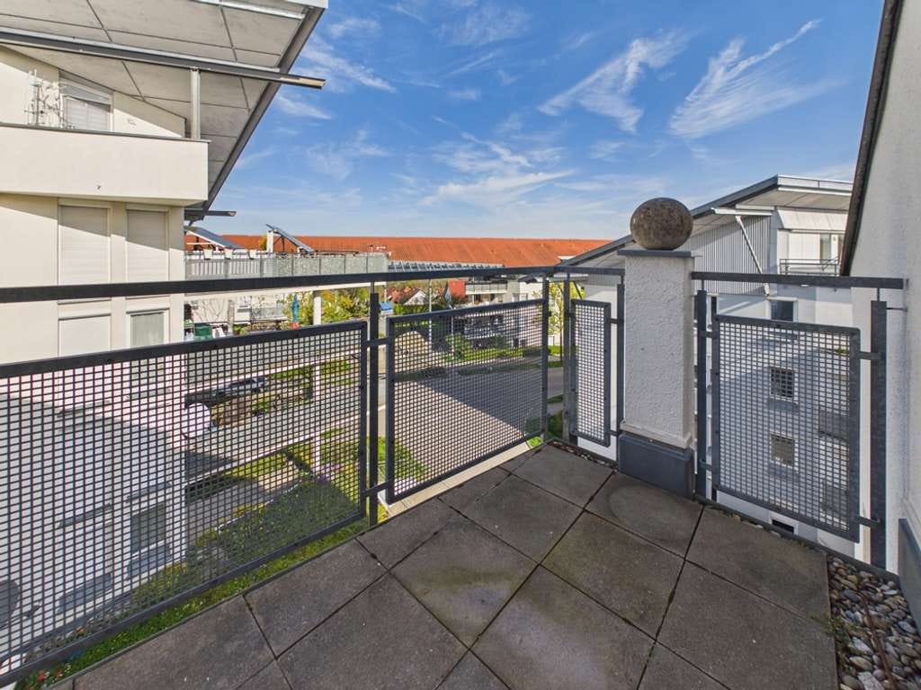 Immobilie in Künzelsau - Gepflegte Wohnung mit Aussicht | Zwei Dachterassen | Tageslichtbad | TG-Stellplatz - Bild 3