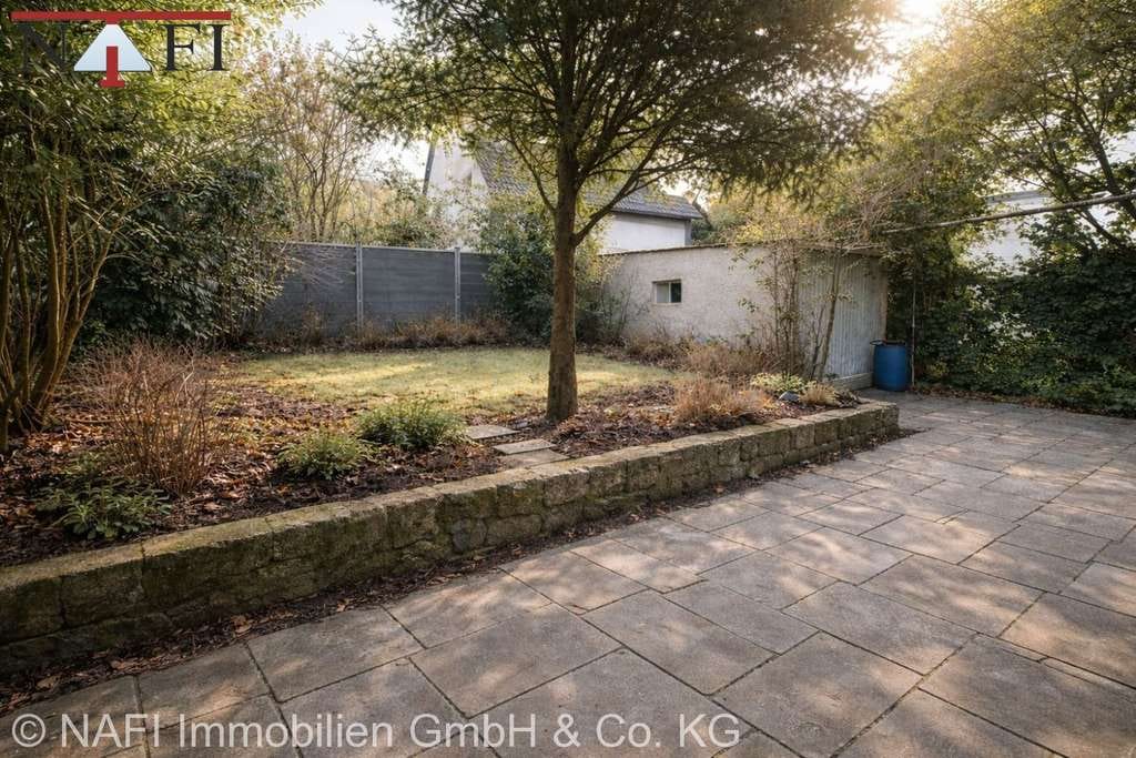 Immobilie in Ludwigsburg - ** Rohdiamant für Familien und Investoren - Mehrgenerationenhaus mit großem Entwicklungspotenzial ** - Bild 1