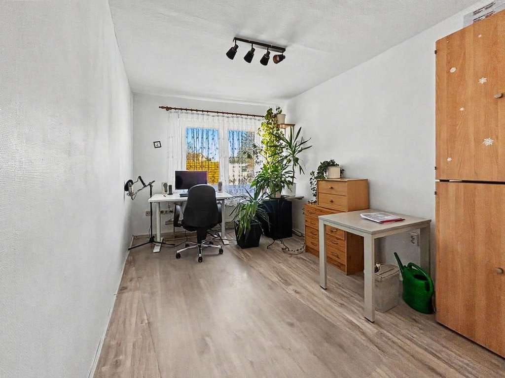Immobilie in Hermsdorf - Einfamilienhaus mit Einliegerwohnung in ruhiger Lage von Hermsdorf - Bild 4