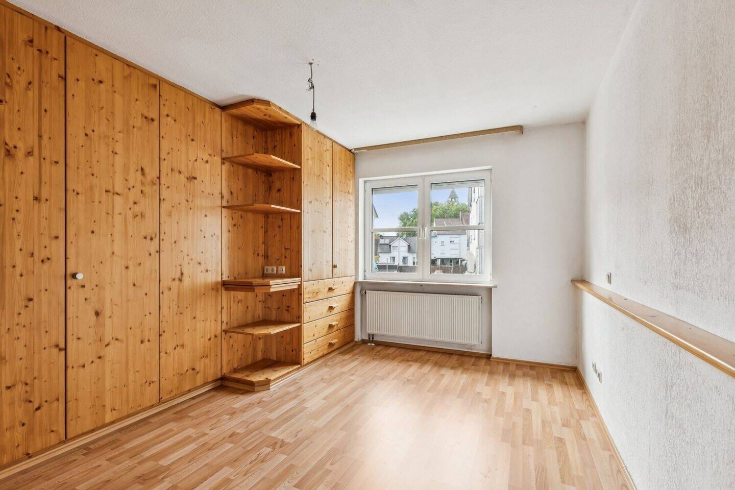 Immobilie in Bous - Solides Investment: Wohn- und Geschäftshaus mit  4 Stellplätzen - Bild 2