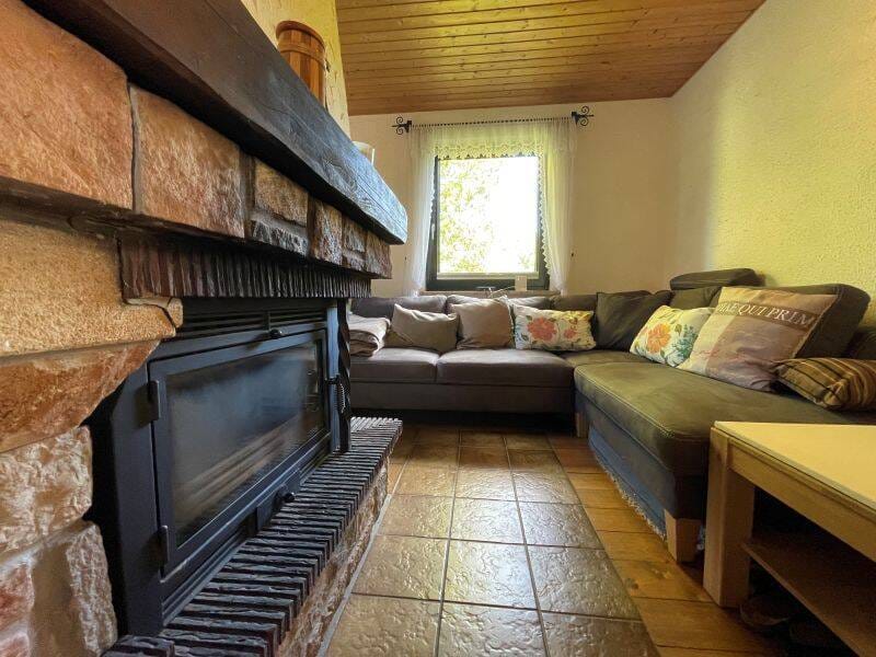 Immobilie in Ahorn - Ferien-/Wochenendhaus mit wunderschönem Garten bei Ahorn - Bild 1