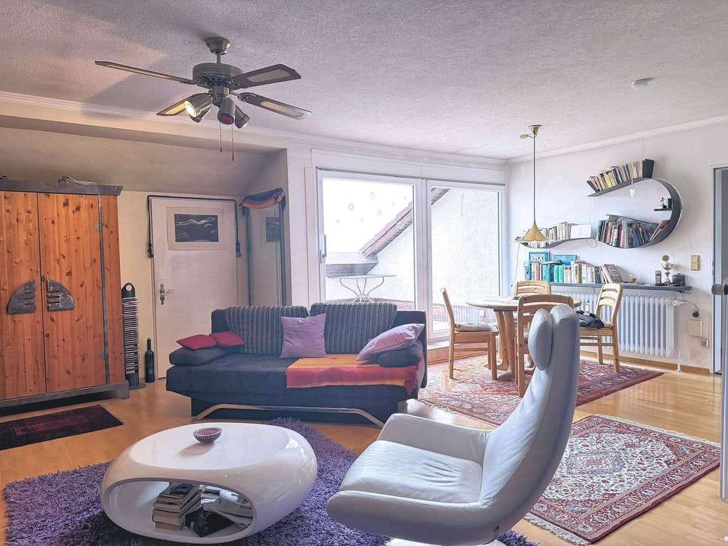 Immobilie in Gilching - Gepflegtes Appartement mit Südwest-Dachterrasse und Bergblick - Bild 1