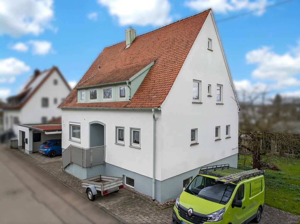 Immobilie in Nersingen - Einfamilienhaus in Nersingen – Familienfreundliches Wohnen mit Garten und viel Platz für Fahrzeuge - Bild 0