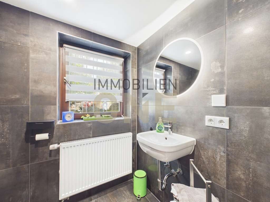 Immobilie in Falkenstein - Besonderes Anwesen in ruhiger Waldrandlage mit Burg-Weitblick und einzigartiger Privatsphäre - Bild 4