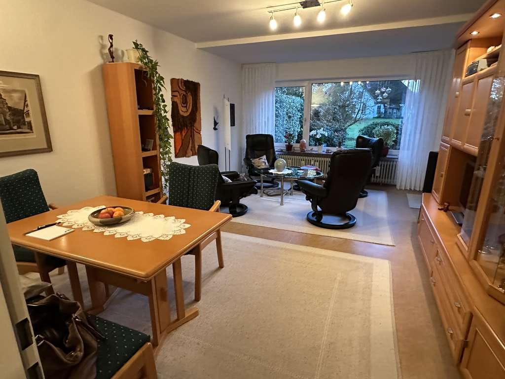 Immobilie in Westerstede - 3-Zi.-Erdgeschosswohnung mit gr. Terrasse und herrlichem Ausblick in bester Zentrumslage - Bild 1