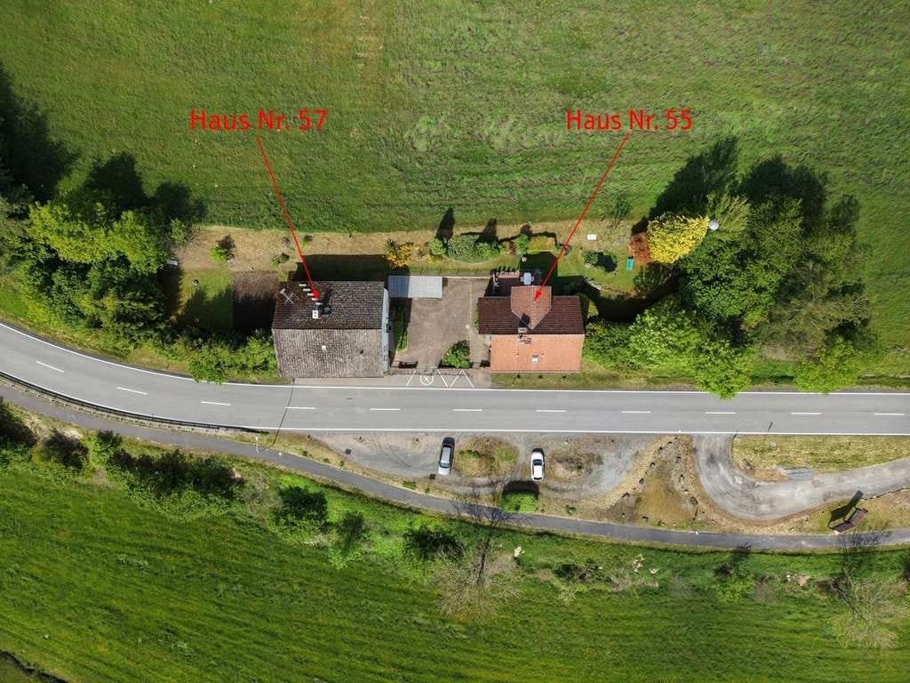 Immobilie in Mossautal - Viel Platz für große Familien, Tierhaltung und vieles mehr! Zwei Häuser, Wiese, Parkplatz - Bild 3