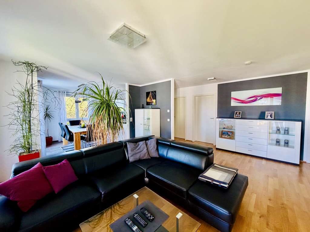 Immobilie in Hohenpeißenberg - BERGBLICK - MODERN - GERÄUMIG - 3,5-Zimmer Eigentumswohnung in Hohenpeißenberg - Bild 2