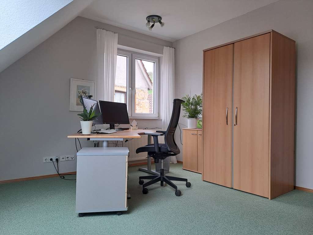 Immobilie in Rauenberg - Charmantes Zweifamilienhaus - Ideal für Mehrgenerationenwohnen - Bild 3