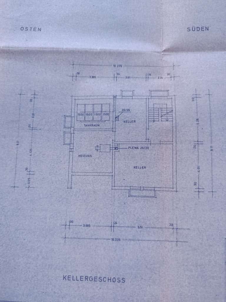 Immobilie in Au in der Hallertau - Platz für Ihre Pläne: Einfamilienhaus in Au in der Hallertau (OT Abens) - Bild 2