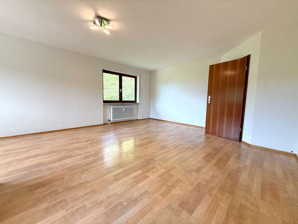Immobilie in Forchtenberg - 2-Zi.-Wohnung mit Balkon u. Garage - Bild 3