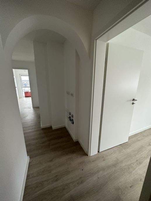 Immobilie in Großhabersdorf - Großhabersdorf ~ bezugsfertige 3-Zi-Wohnung in kleiner Wohnanlage ~ 2 Kfz Stellplätze  - Bild 4