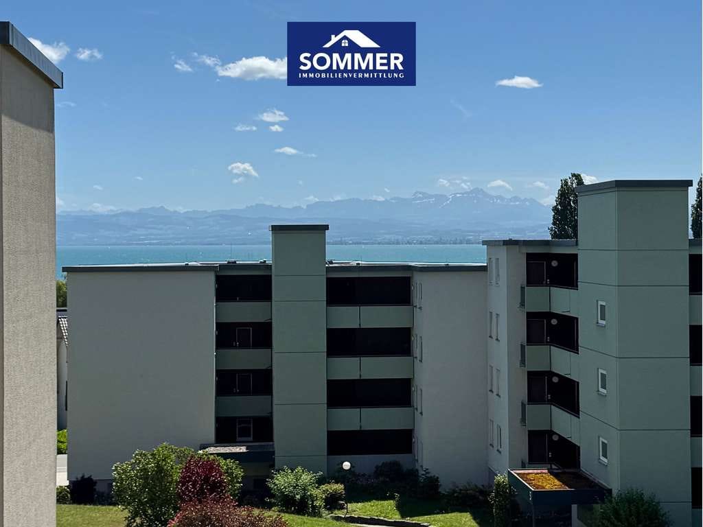 Immobilie in Immenstaad am Bodensee - See- und Bergblick: 4-Zimmer-Whg. mit Balkon in Immenstaad am Bodensee - Bild 0