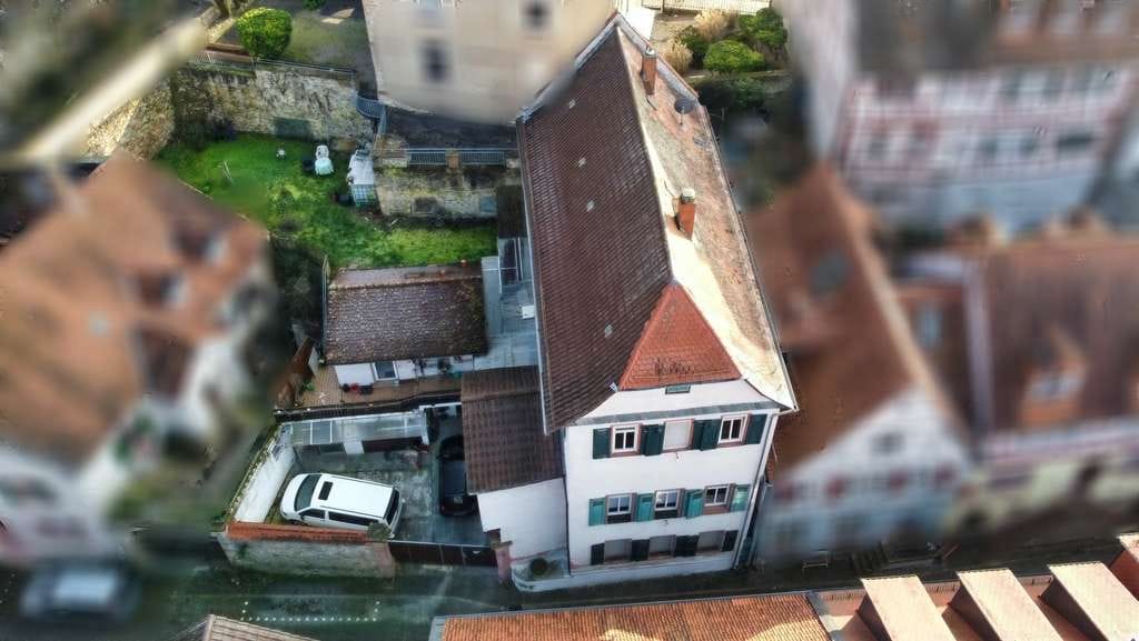 Immobilie in Heppenheim - Rohdiamant in bester Altstadt-Lage - Bild 1