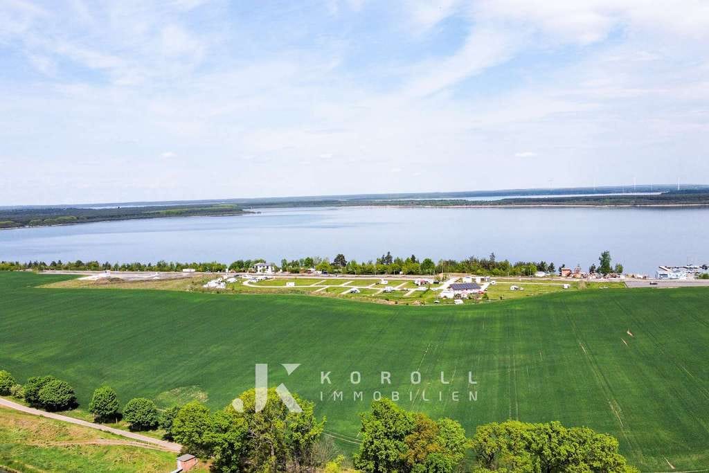 Immobilie in Elsterheide - Halštrowska Hola - Logenplatz am Leuchtturm: Sanierungsobjekt in See-Nähe mit 3 Wohneinheiten - Bild 3