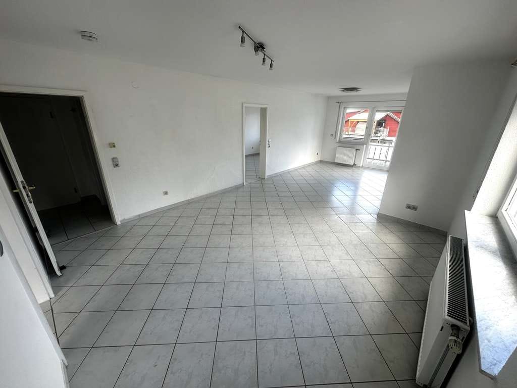 Immobilie in Hechingen - Idyllische 3-Zimmer-Wohnung in ruhiger Naturlage - Bild 1