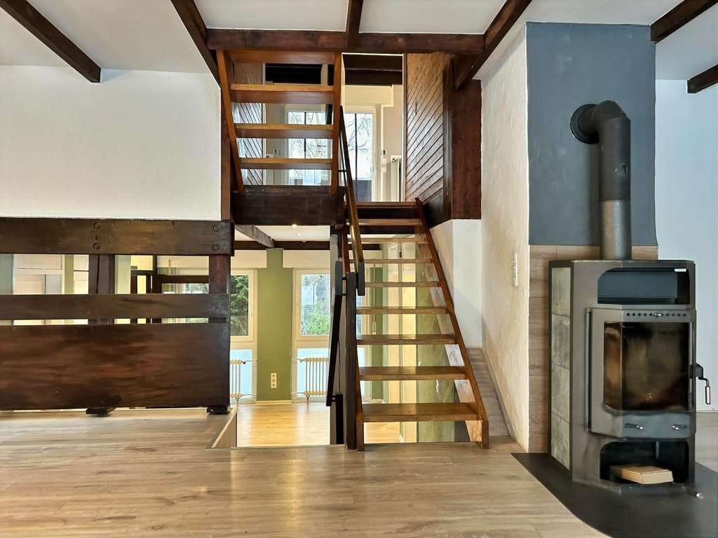 Immobilie in Budenbach - Twin Home 1
Split-Level-Einfamilienhaus in Budenbach - Bild 1
