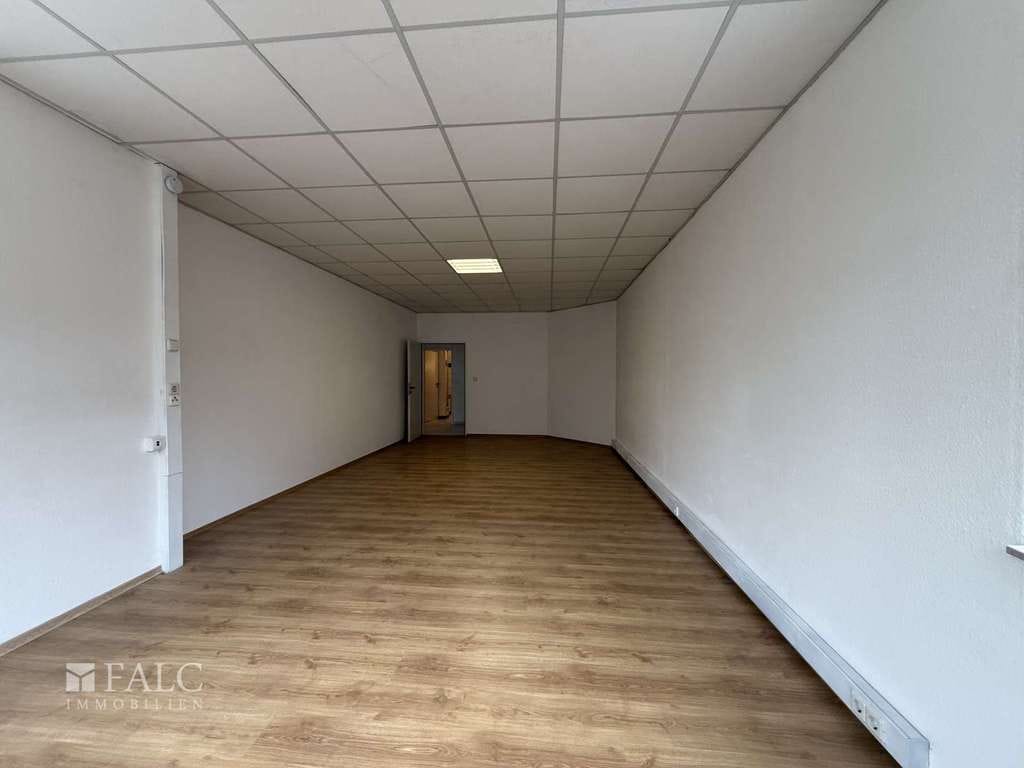 Immobilie in Dorsten - Exklusives Wohnen auf einer Ebene – 6 Zimmer, ca. 220 m², Balkon & TG-Stellplatz möglich - Bild 3