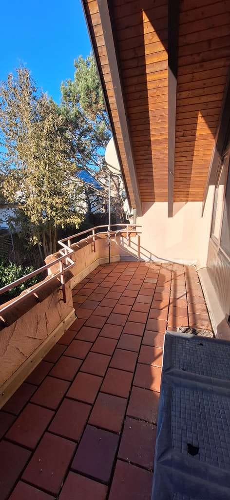 Immobilie in Holzgerlingen - Sonnige Maisonette-Wohnung im Toskana-Stil – 3,5-Zimmer-Wohnung mit Balkon und EBK - Bild 0