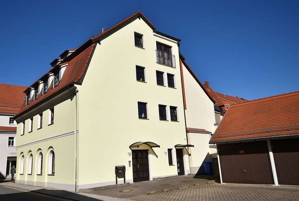 Immobilie in Oschatz - °°°° Seit Jahren gut vermietet und erst 2000 neu erbaut!! °°°° - Bild 1