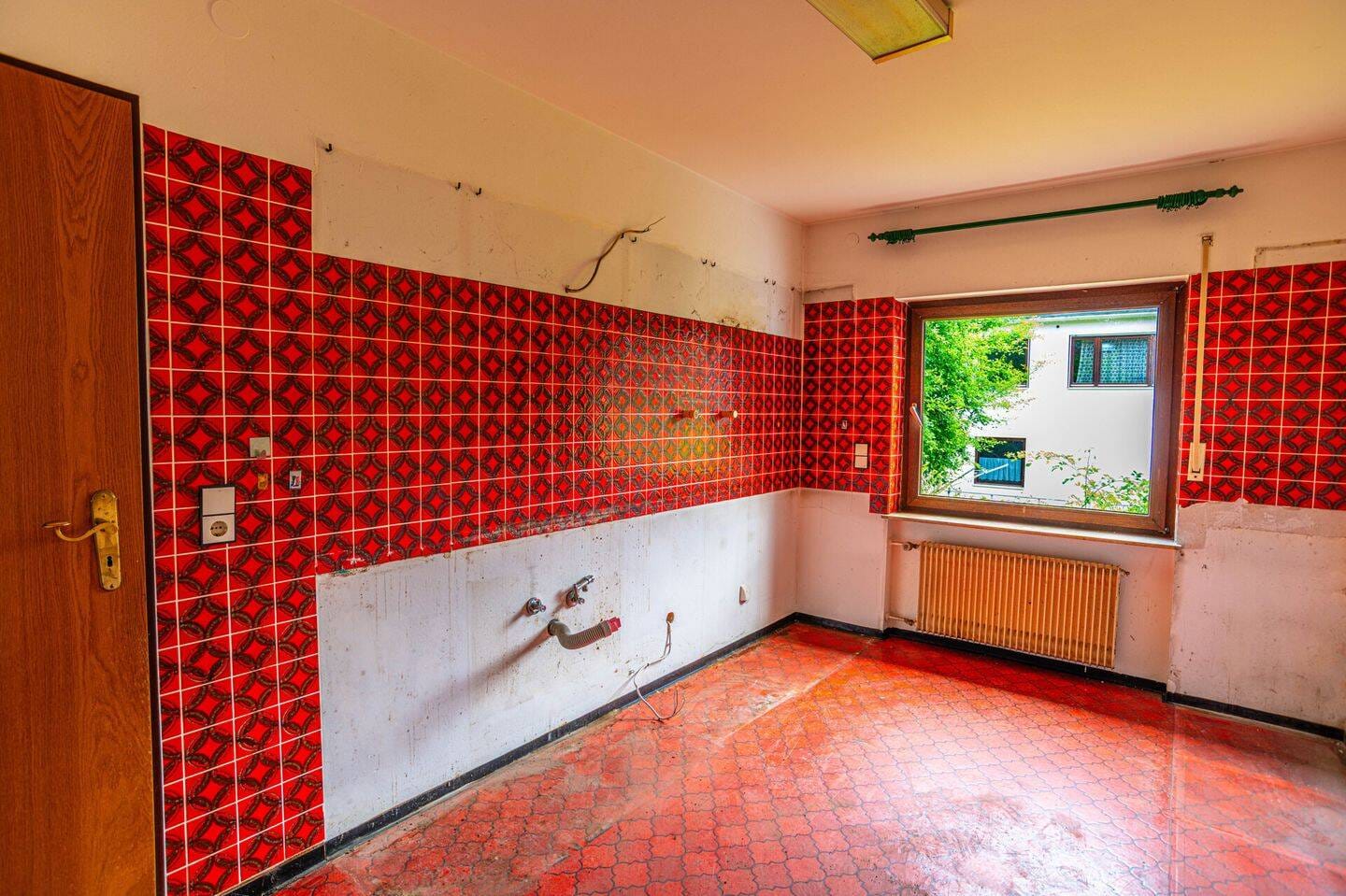 Immobilie in Lindau (Bodensee) - Doppelhaushälfte In Lindau Hochbuch in bester und ruhiger Lage - sanierungsbedürftig - Bild 4