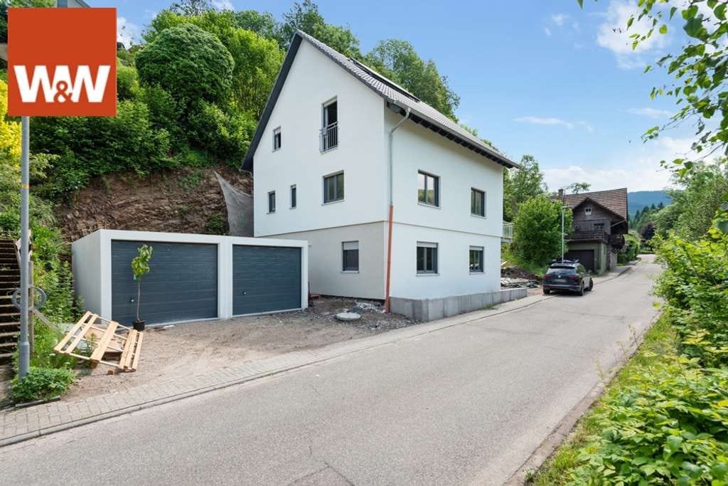 Immobilie in Oberharmersbach - Traumhaft schön wohnen! Optimales Zuhause für die Familie... - Bild 3