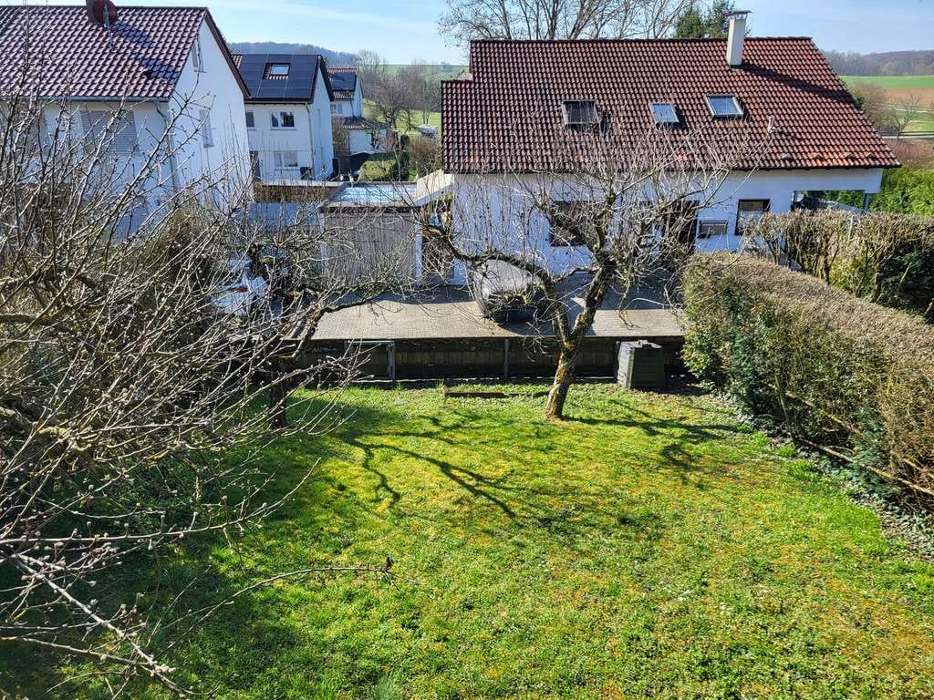 Immobilie in Großbettlingen - Doppelhaushälfte mit Garage und Stellplatz - Bild 2