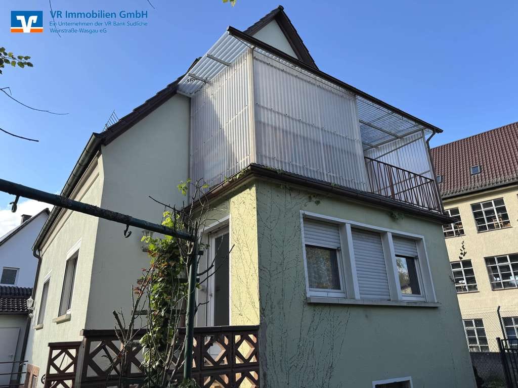 Immobilie in Hauenstein - Charmantes, älteres Einfamilienhaus mit Potenzial zur individuellen Gestaltung in attraktiver Lage - Bild 1