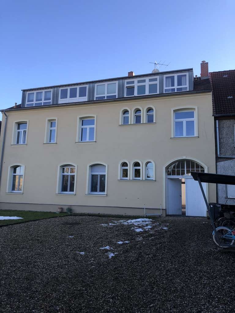 Immobilie in Barleben - Saniertes Mehrfamilienhaus im schönen Barleben - Bild 2