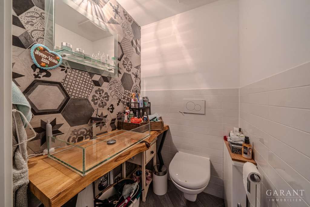 Immobilie in Egmating - Attraktive moderne Maisonette-Wohnung mit großer Sonnenterrasse - Bild 2