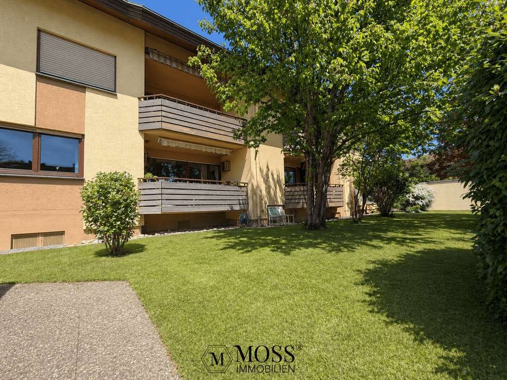 Immobilie in Sulzburg - Wohnen im Markgräflerland – Helle 3-Zimmer-Wohnung mit Balkon & Garage - Bild 0