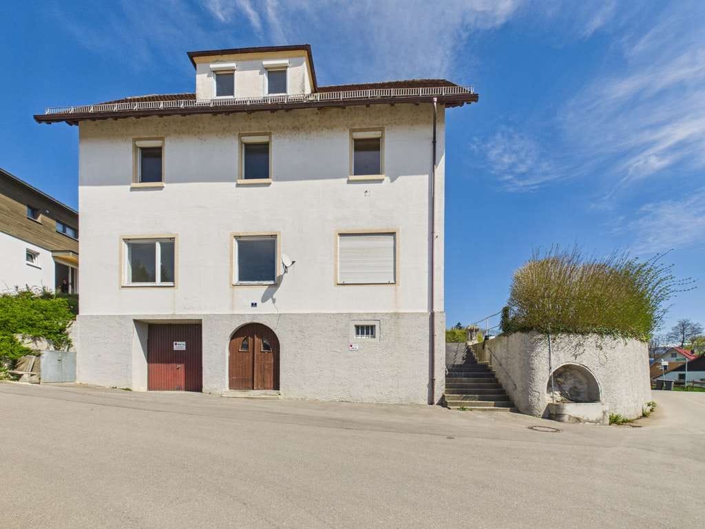 Immobilie in Lindau (Bodensee) - Markantes MFH in Toplage mit Alpenblick und 
 6,3 % Rendite - Bild 2
