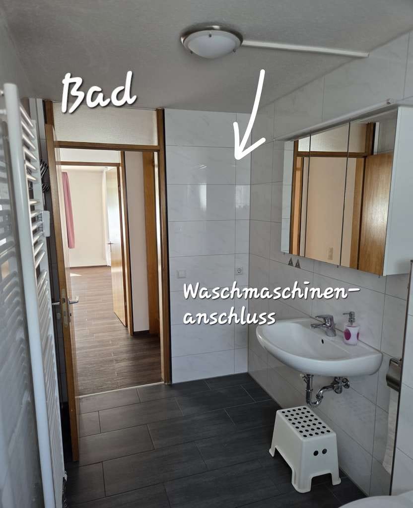 Immobilie in Freiberg am Neckar - Lichtdurchflutete 2,5-Zimmer-Wohnung mit Balkon, Garage und Gartennutzung - Bild 4