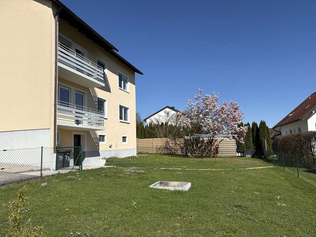 Immobilie in Ergolding - Ein Zuhause mit Perspektive - Gepflegtes Zweifamilienhaus in Ergolding - Bild 1