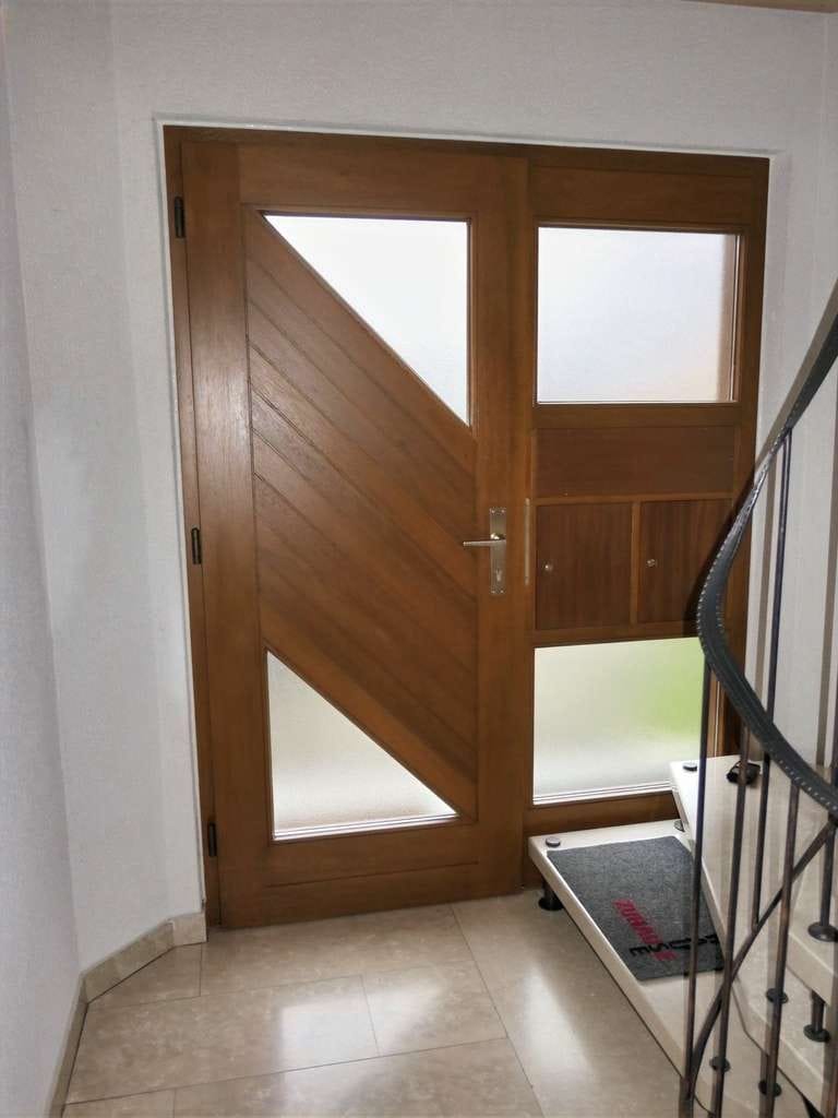Immobilie in Untergruppenbach - Charmantes Zweifamilien-Doppelhaus in Untergruppenbach-Vorhof - Bild 1