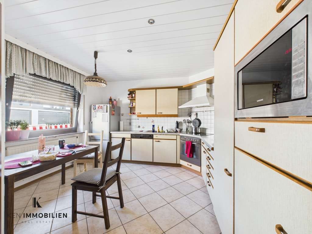 Immobilie in Ramstein-Miesenbach - Großzügiges Wohnhaus mit zwei Wohngeschossen und separater Kellerwohnung in Ramstein-Miesenbach - Bild 4